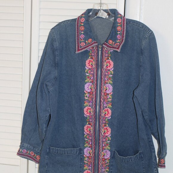 Blaine Trump Denim Embroidered Oversized Denim Jacket - Picture 1 of 7